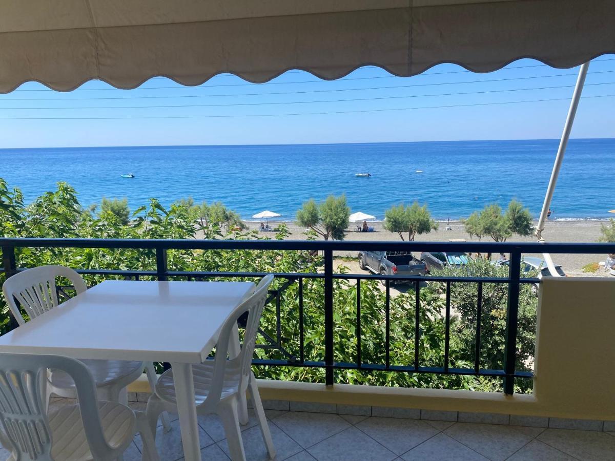 Sindonia Beach Apartment'S Псари-Форада Экстерьер фото